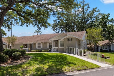 /international/us/1465-oak-hill-drive-dunedin-fl-110108233137/