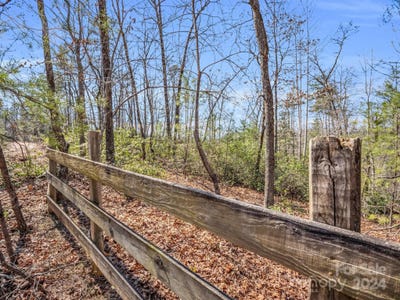 /international/us/forester-lane-unit-21-mill-spring-nc-110090844942/?lang=zh-cn