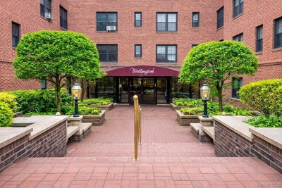 /international/us/10-franklin-avenue-white-plains-ny-110107459878/