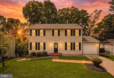 /international/us/9361-tartan-view-drive-fairfax-va-110107689402/