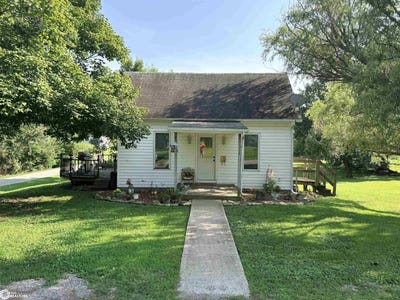 /international/us/312-e-4th-street-moulton-ia-110109801827/
