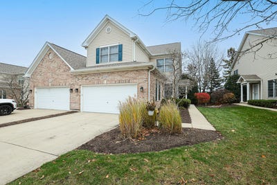 /international/us/1n069-mission-court-winfield-il-110107318127/