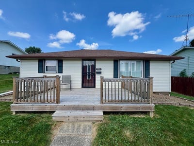 /international/us/755-garfield-avenue-nw-carrollton-oh-110100964874/