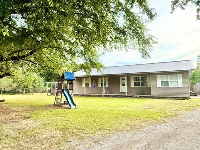 /international/us/232-rebecca-dr-haleyville-al-110101549470/