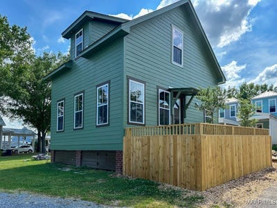 /international/us/32-carriage-house-lane-pike-road-al-110093380293/