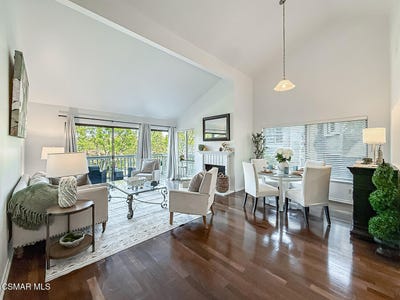 /international/us/599-calle-de-las-ovejas-oak-park-ca-110107955492/