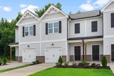 /international/us/146-cowlily-court-smithfield-nc-110107880441/