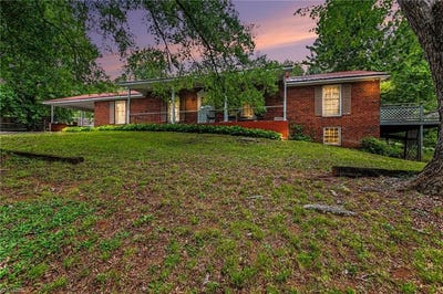 /international/us/1040-beechwood-road-king-nc-110108692374/