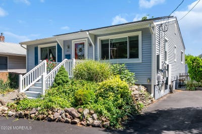 /international/us/280-navesink-avenue-highlands-nj-110109055973/
