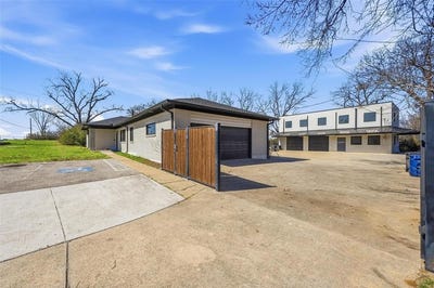 /international/us/1927-w-arkansas-lane-pantego-tx-110105078667/