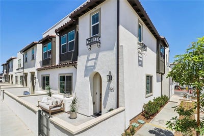 /international/us/1305-yannis-court-el-cajon-ca-110101001469/