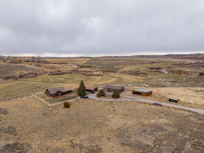/international/us/6712-wy-28-lander-wy-110107030002/