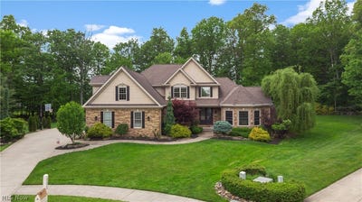 /international/us/6424-highland-green-drive-medina-oh-110108344779/
