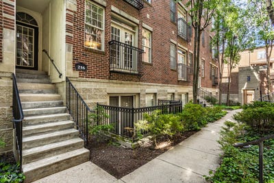 /international/us/216-n-cleveland-street-indianapolis-in-110107514373/