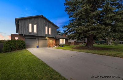 /international/us/5620-blue-bluff-cheyenne-wy-110100977061/