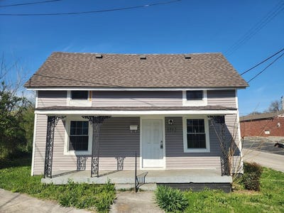 /international/us/1212-sharpe-st-hopkinsville-ky-110098424259/