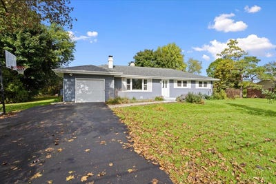 /international/us/932-forest-drive-elgin-il-110120724319/