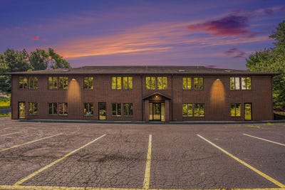 /international/us/13464-preston-drive-marshall-mi-110093757827/