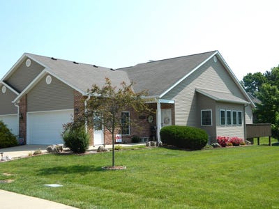 /international/us/2508-n-stonelake-drive-bloomington-in-110099912821/