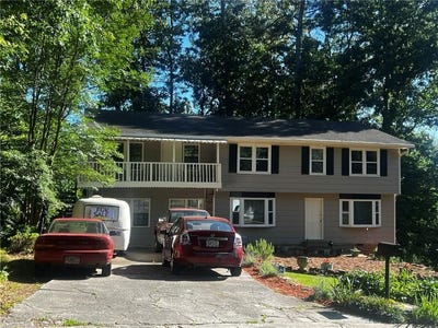 /international/us/1557-village-drive-norcross-ga-110108125581/