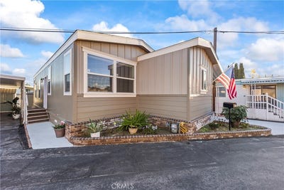 /international/us/1020-bradbourne-avenue-duarte-ca-110107954441/