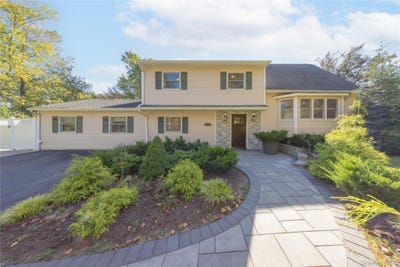 /international/us/332-fulle-drive-valley-cottage-ny-110120611280/