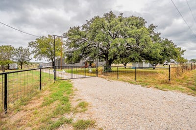 /international/us/87-ledbetter-drive-mineral-wells-tx-110120082509/
