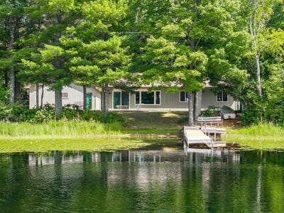 /international/us/13750-powell-rd-manitowish-waters-wi-110107261592/