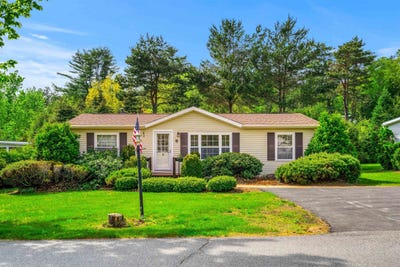 /international/us/28-great-brook-drive-belmont-nh-110102754251/