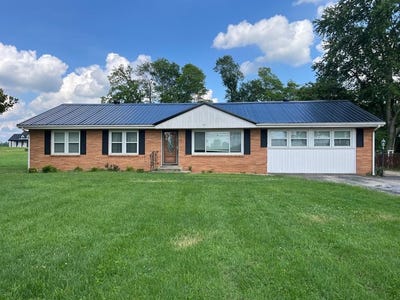 /international/us/705-s-main-st-elkton-ky-110098304954/