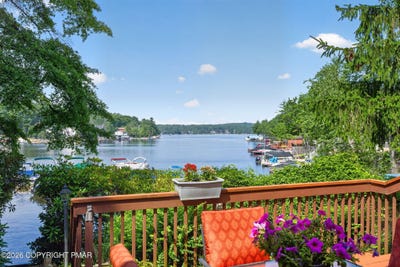 /international/us/99-n-lake-drive-lake-harmony-pa-110109422976/