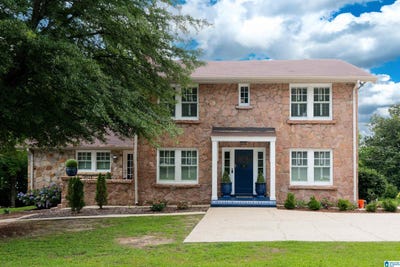 /international/us/1991-shades-crest-road-vestavia-hills-al-110100158860/