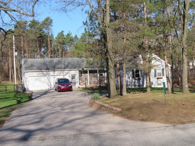 /international/us/583-alta-dale-avenue-se-ada-mi-110119986594/