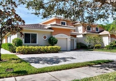 /international/us/826-sw-middleton-dr-drive-sw-vero-beach-fl-110101964206/