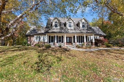 /international/us/184-country-view-drive-benton-mo-110103379356/