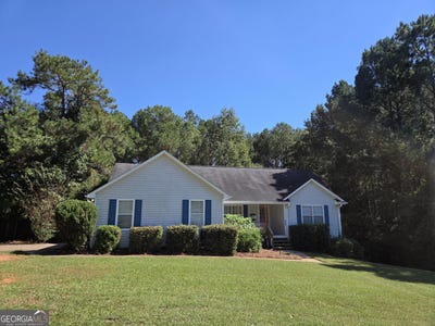 /international/us/801-pointe-trail-locust-grove-ga-110120449846/