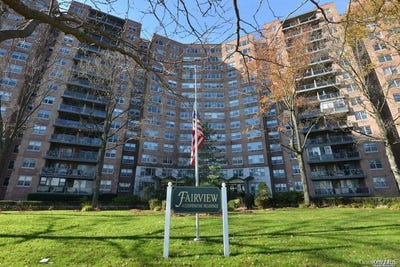 /international/us/61-20-grand-central-parkway-forest-hills-ny-110104274016/