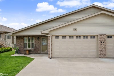 /international/us/625-ratcliffe-drive-marshalltown-ia-110107697463/