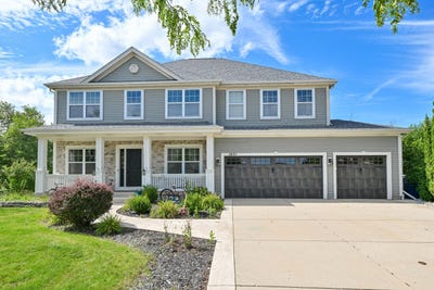/international/us/1931-shasta-ave-grafton-wi-110119916839/