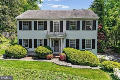 /international/us/16-oak-knoll-drive-wallingford-pa-110108070790/