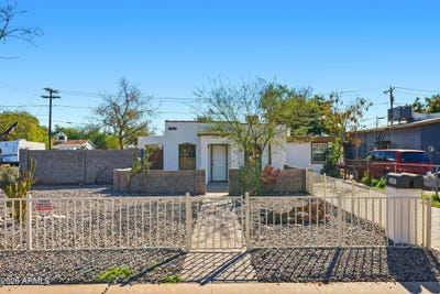 /international/us/2047-e-virginia-avenue-phoenix-az-110109232806/