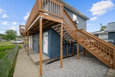 /international/us/1916-beech-street-kenova-wv-110108355647/