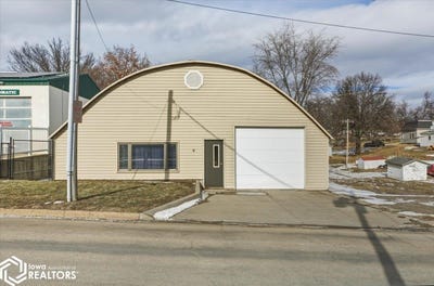 /international/us/216-e-2nd-street-brooklyn-ia-110105110746/