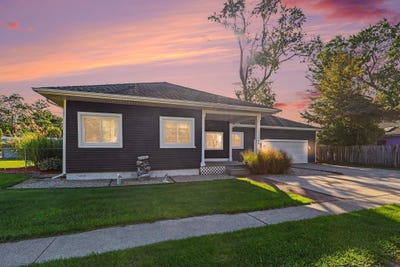 /international/us/17588-reenders-street-spring-lake-mi-110120029034/