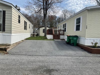 /international/us/95-new-hackensack-rd-wappingers-falls-ny-110107240698/