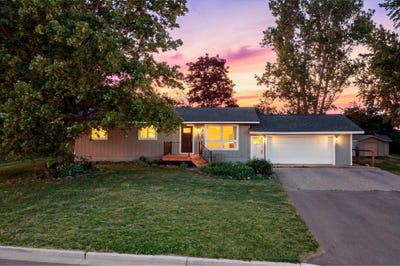 /international/us/305-spruce-drive-woodville-wi-110108392045/