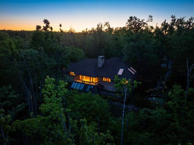 /international/us/1332-cherry-log-court-gaylord-mi-110108586764/