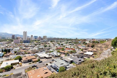 /international/us/3404-ala-hinalo-place-honolulu-hi-110108437293/
