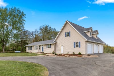 /international/us/21274-30th-avenue-chippewa-falls-wi-110108022515/