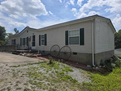 /international/us/162-pine-grove-drive-huntington-wv-110108586497/